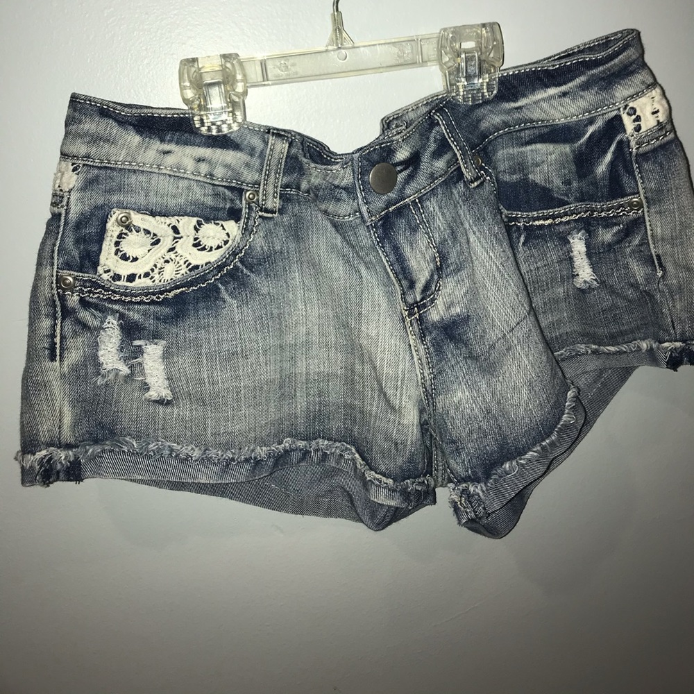 Shorts from Pacsun with lace detail